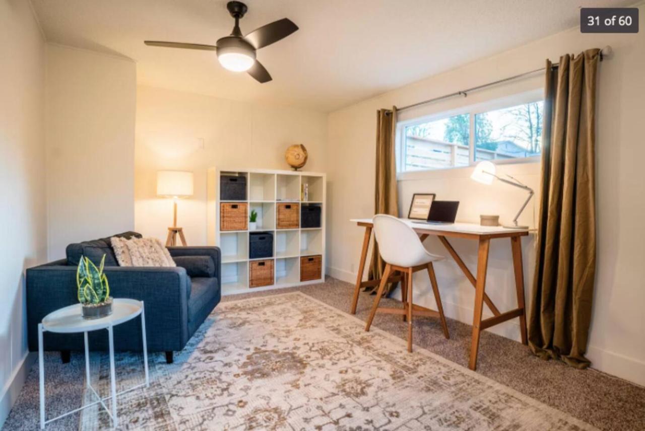 Newly Renovated, Modern And Cosy One Bedroom Condo With Full Kitchen And Lounge Redding Exterior photo